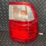 إصطب خلفي يمين طرف جيب لكزس 2001