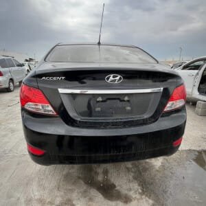 صدام خلفي  هونداي أكسنت 2016