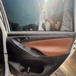 باب جهة الراكب خلف تويوتا إنوفا 2019