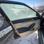 باب جهة السائق أمام نيسان مكسيما 2017