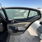 باب جهة الراكب خلف نيسان مكسيما 2017