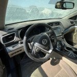 كمر أمامي نيسان مكسيما 2017