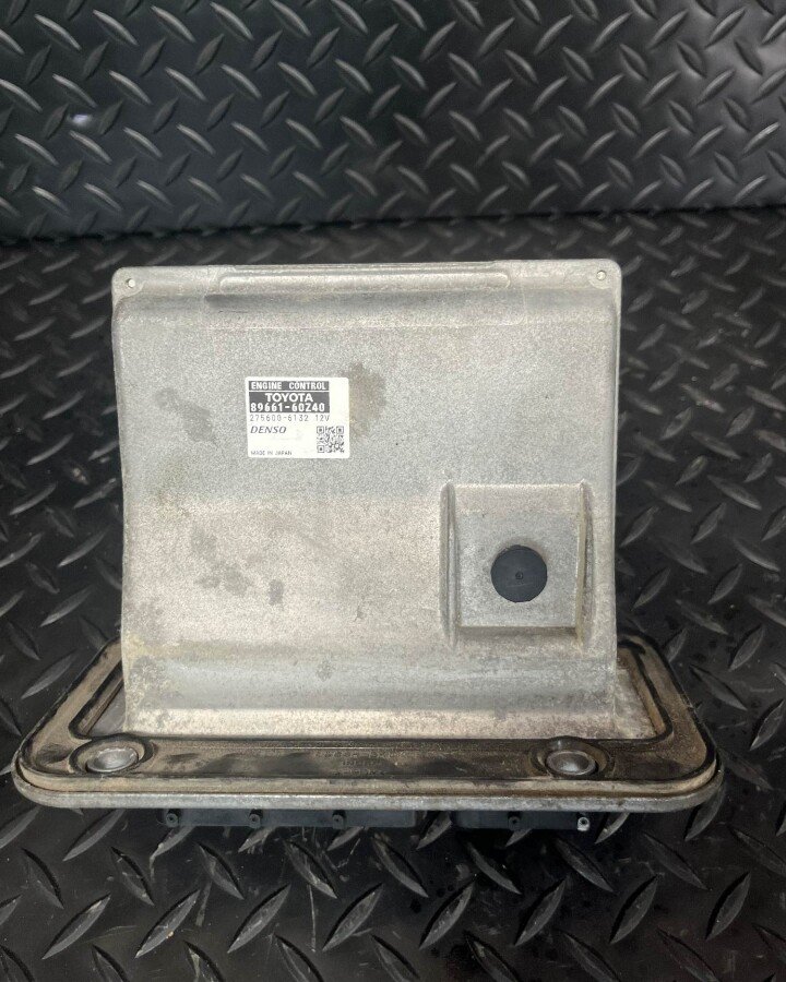 كمبيوتر مكينة 8-سلندر تويوتا لاندكروزر 08-11 spare part - Toyota for Land Cruiser