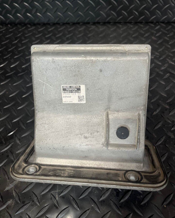 كمبيوتر مكينة جيب لكزس 12-15 spare part - Lexus for LX
