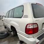 زجاج خلفي  لكزس LX 2002