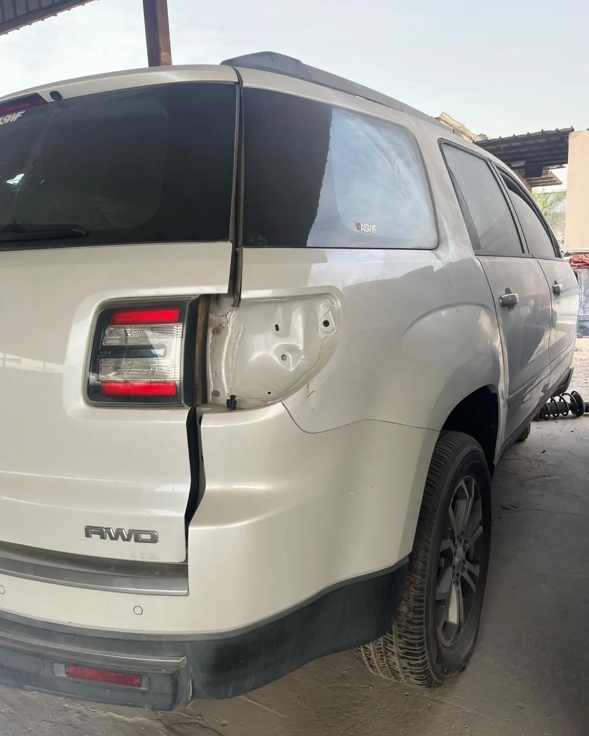 أذرعة مساحات أمامية