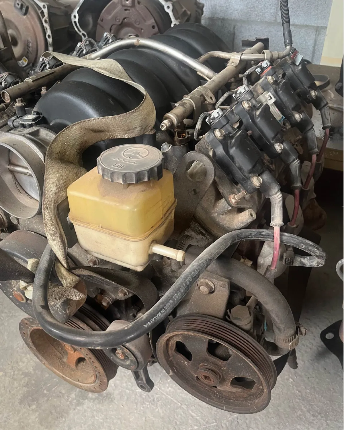 مكينة كاملة (8 سلندر 6.0 لتر)