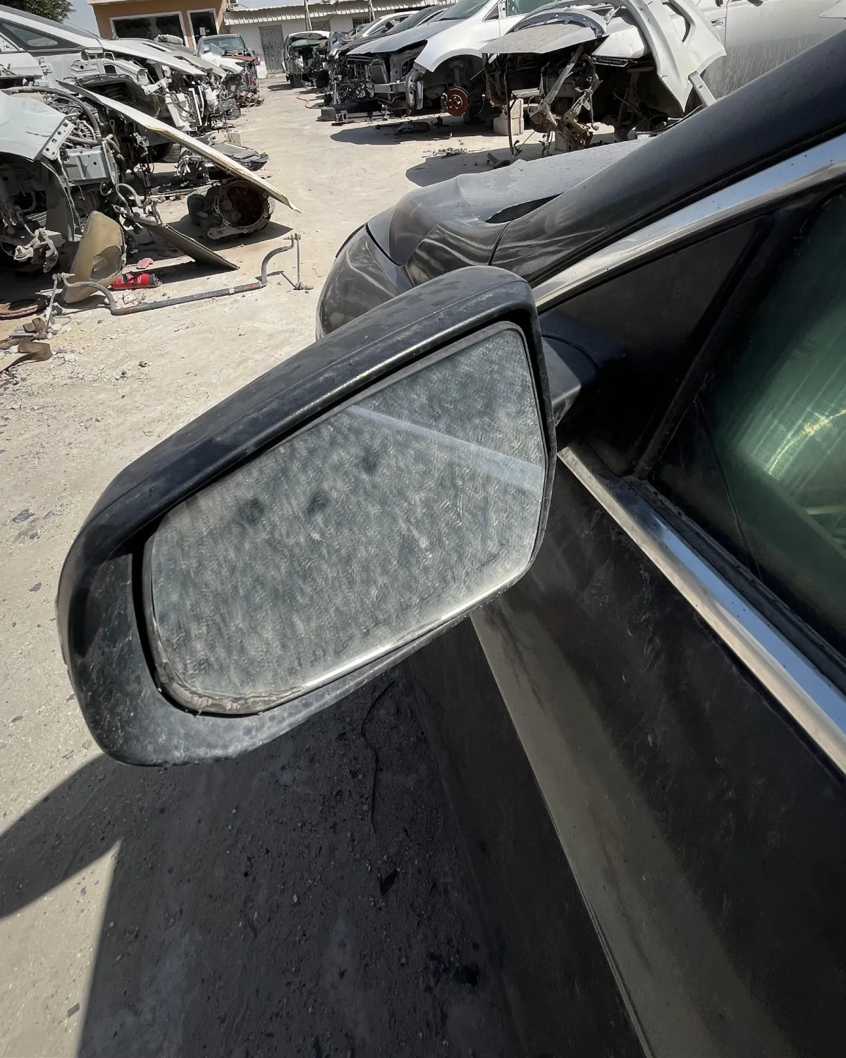 مراية جانبية (يسار)