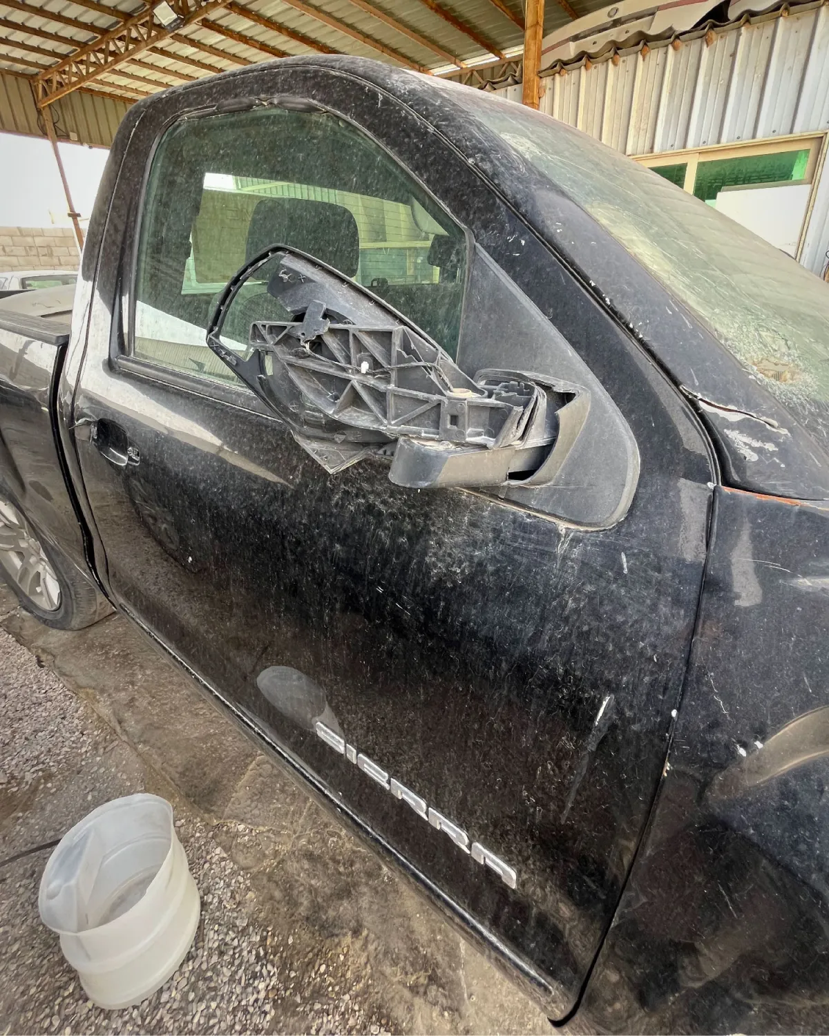 باب أمامي (يمين)