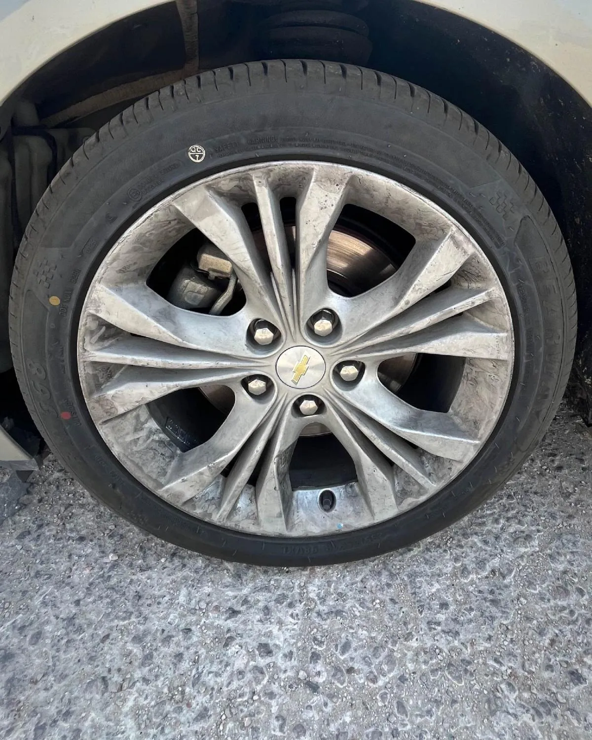 جنط أمامي (يسار)