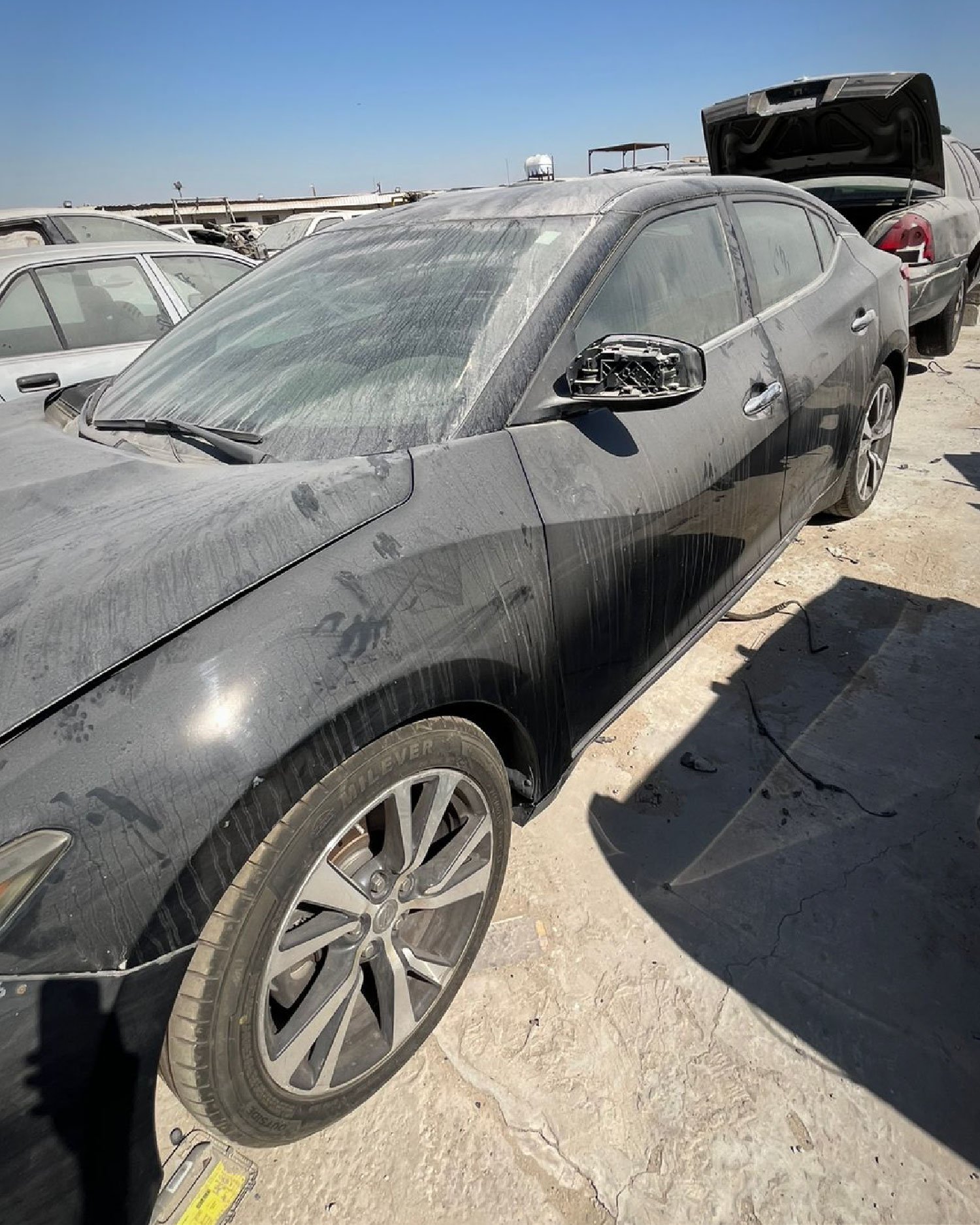 باب خلفي (يسار)