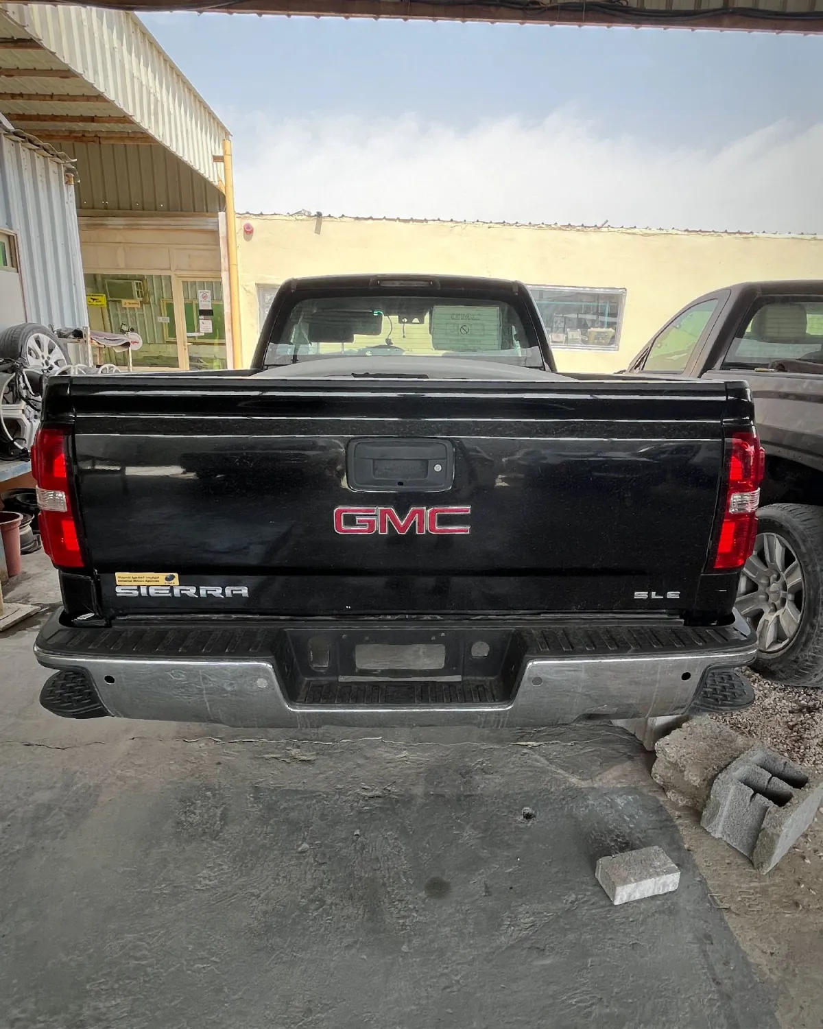 عكس أمامي (يمين)